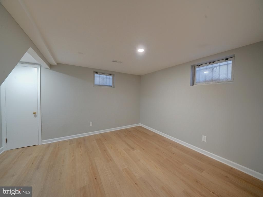 8817 2nd Ave - Photo 39