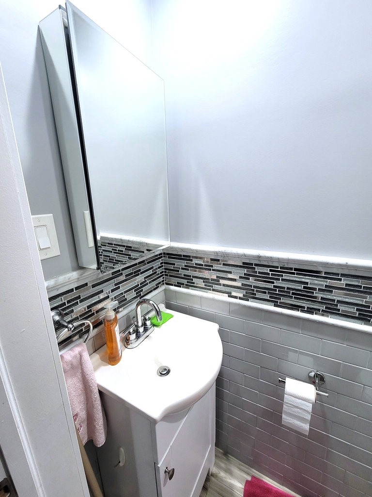 33-36 60th Street - Photo 17