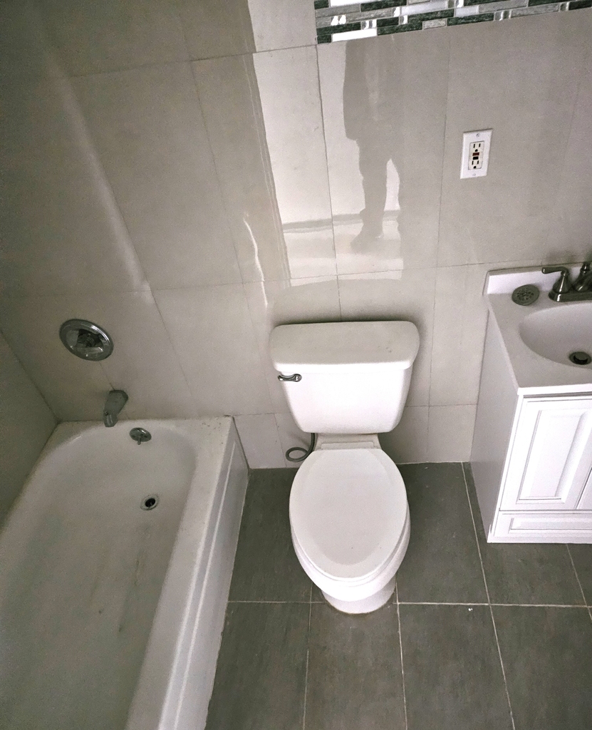 121 Martense Street - Photo 4