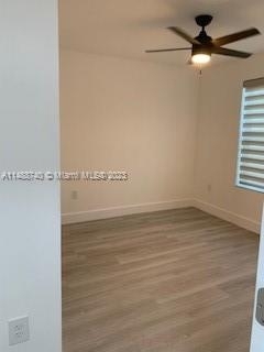 1247 Nw 28th St - Photo 5