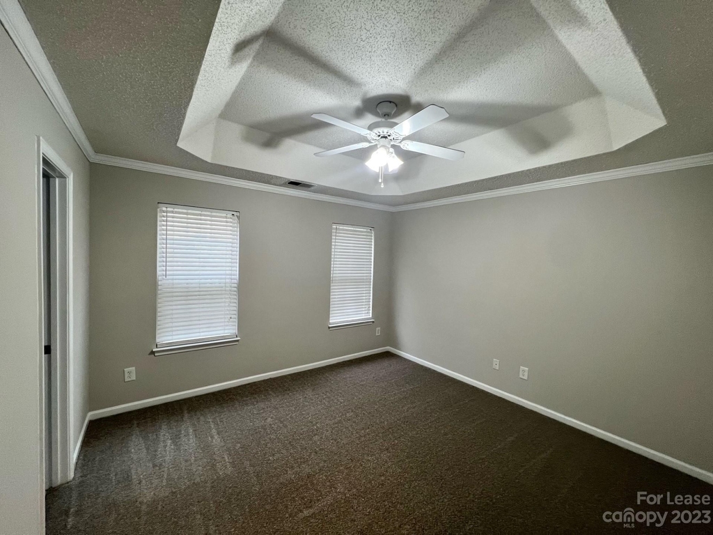 9419 Isaac Hunter Drive - Photo 12