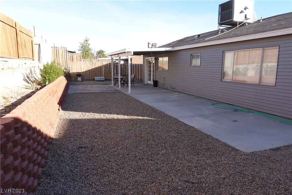 4083 Eileen Street - Photo 28