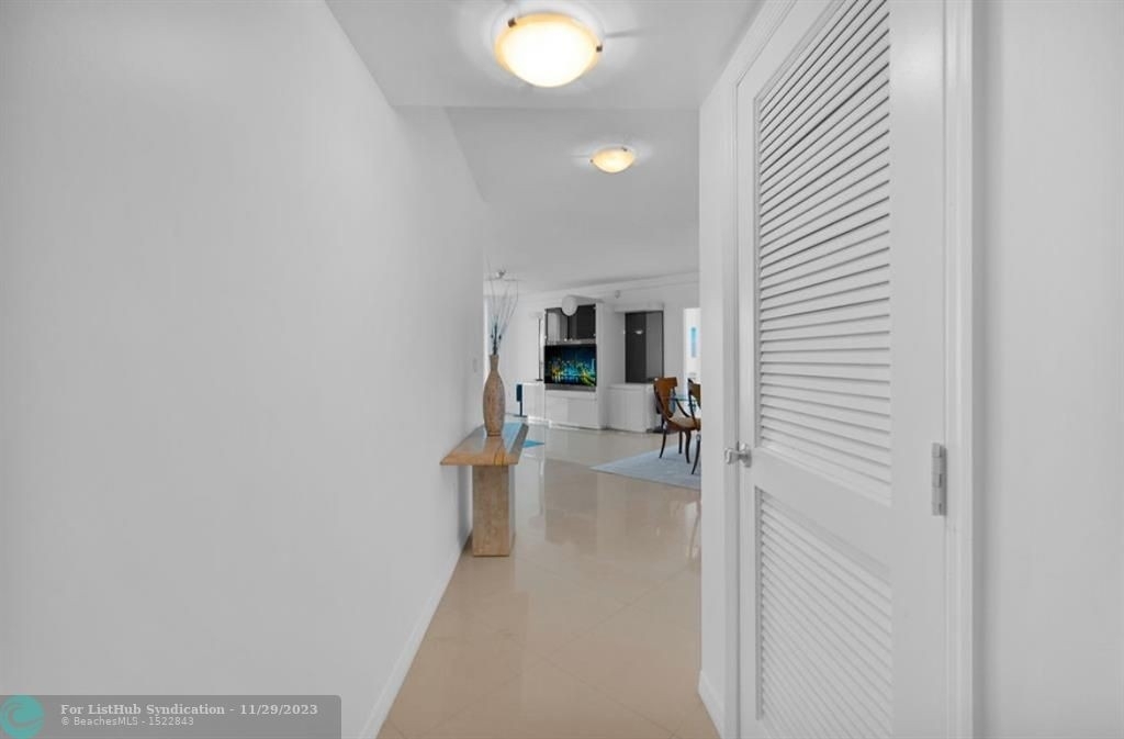 16699 Collins Ave - Photo 13