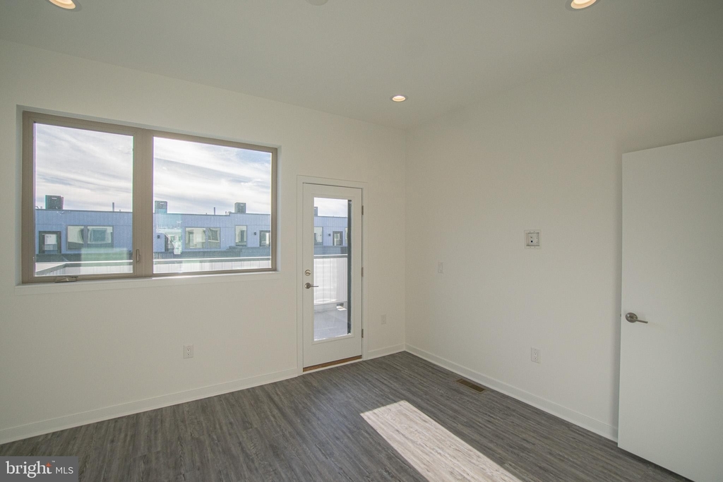 3013 Evergreen Walk - Photo 27