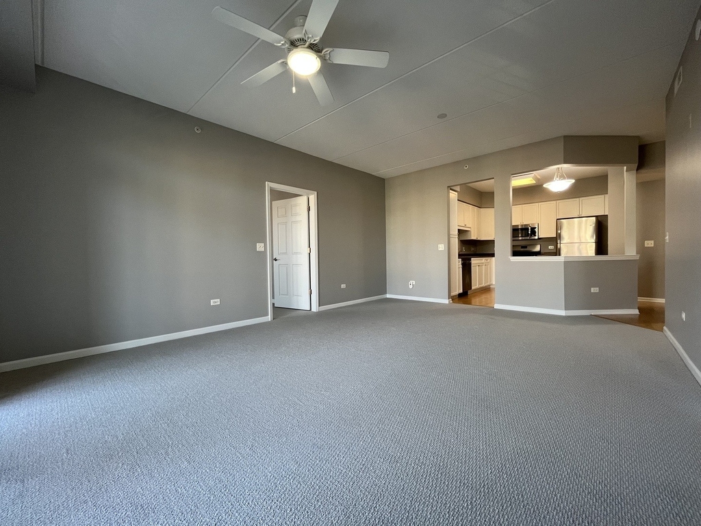 132 W Johnson Street - Photo 6