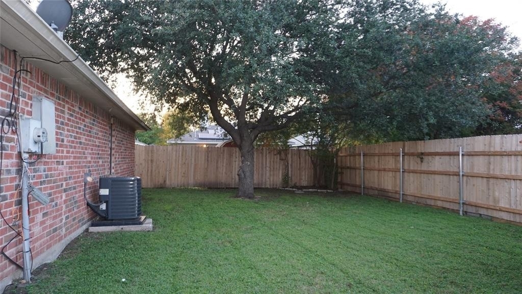 6721 Dandelion Drive - Photo 13