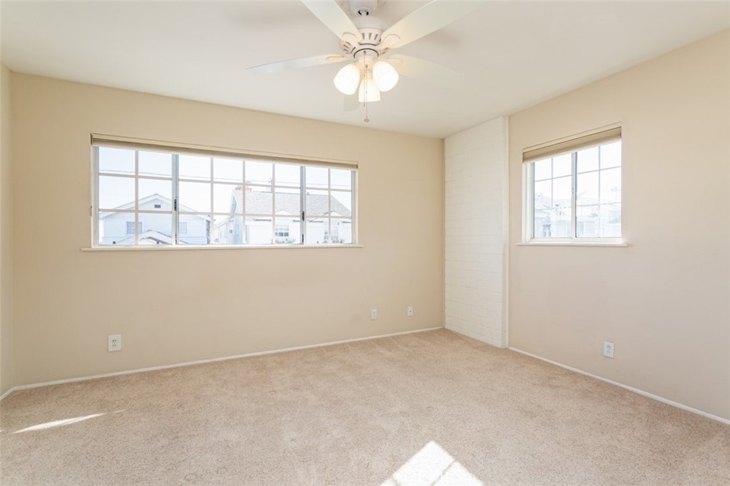 3601 Lake Avenue - Photo 15