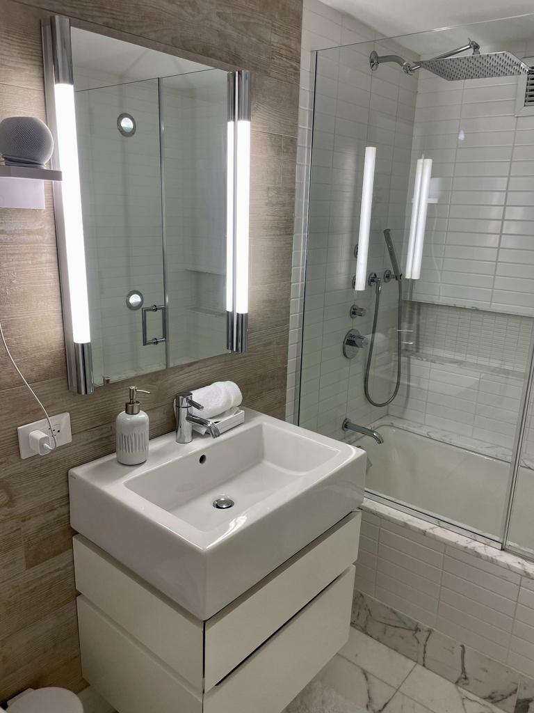 421 Hudson Street - Photo 12