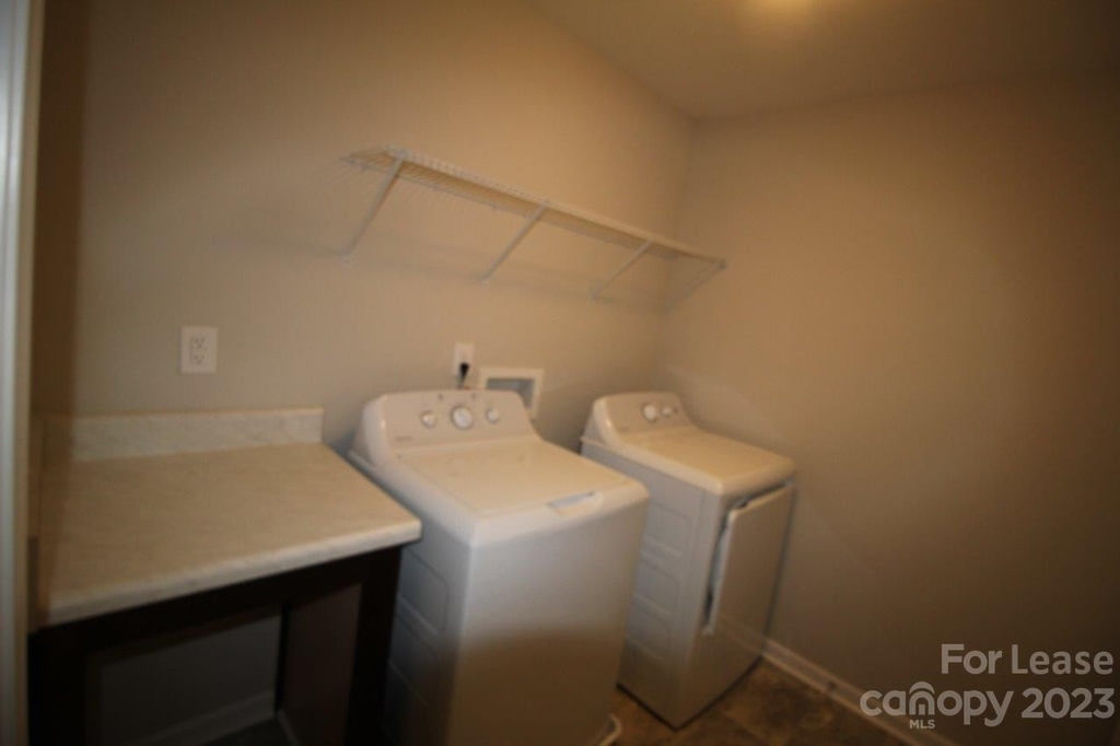 5936 River Meadow Court - Photo 12