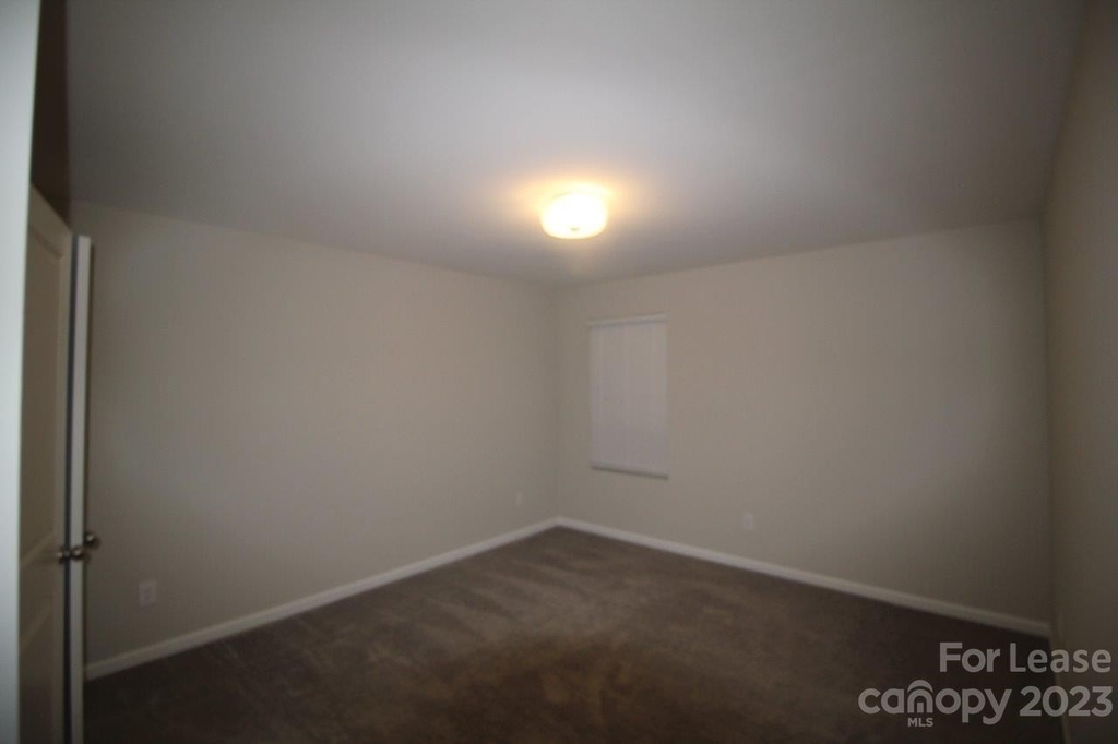 5936 River Meadow Court - Photo 14