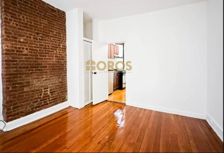 324 East 13th Street - Photo 1