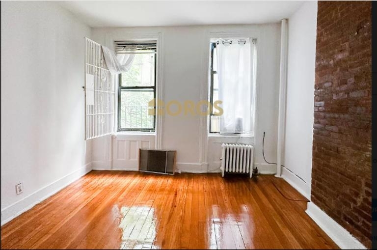 324 East 13th Street - Photo 0