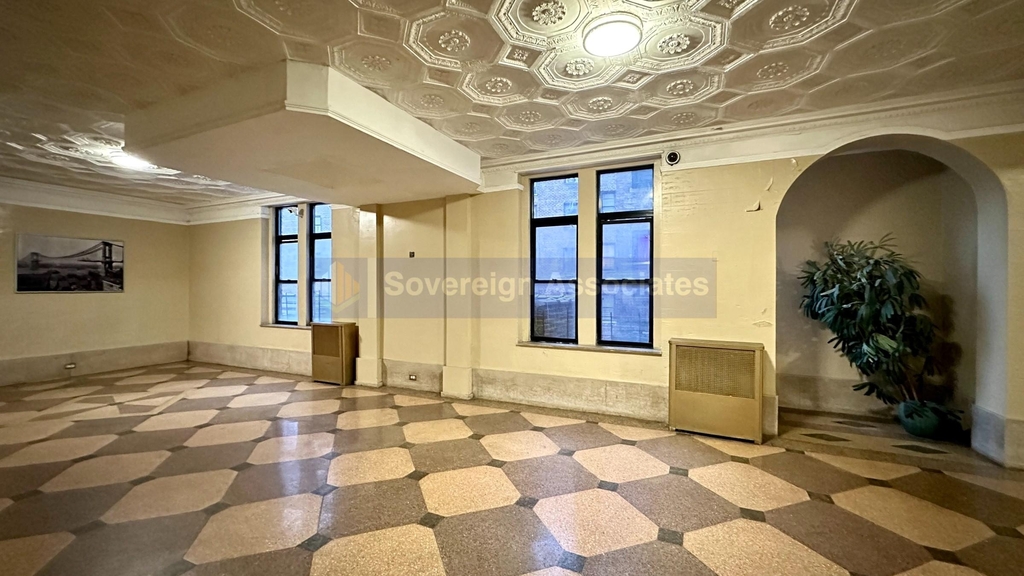 210 West 262nd St - Photo 3