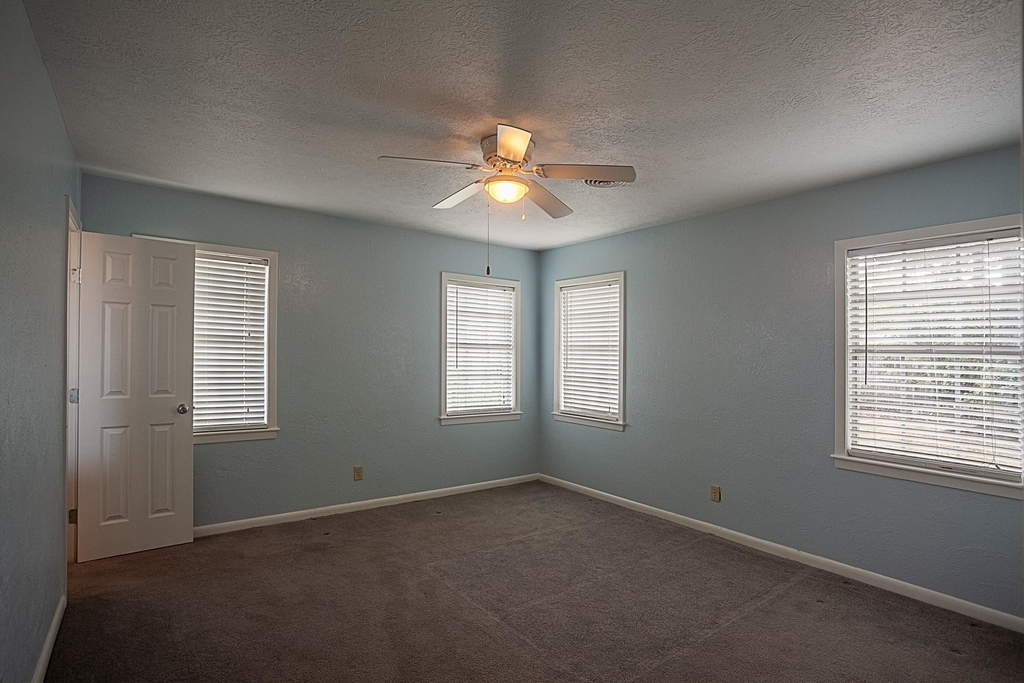 6125 Westgate - Photo 23