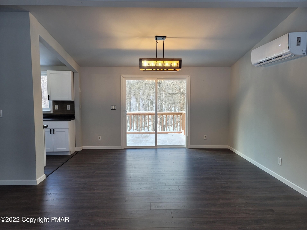 147 Winding Way - Photo 11