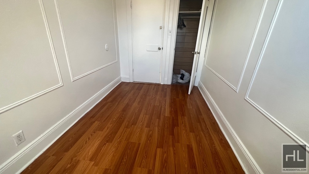 508 East 45 Street - Photo 6