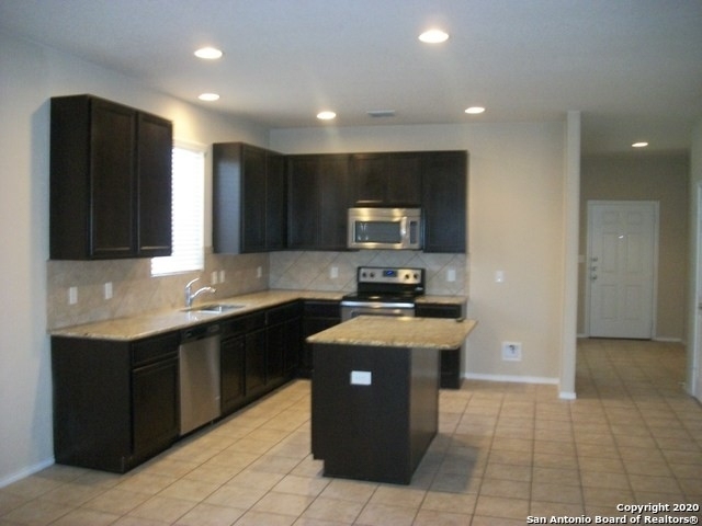 844 Highland Vista - Photo 2