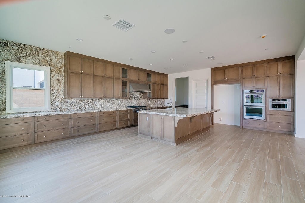 20156 W Cromwell Way - Photo 9