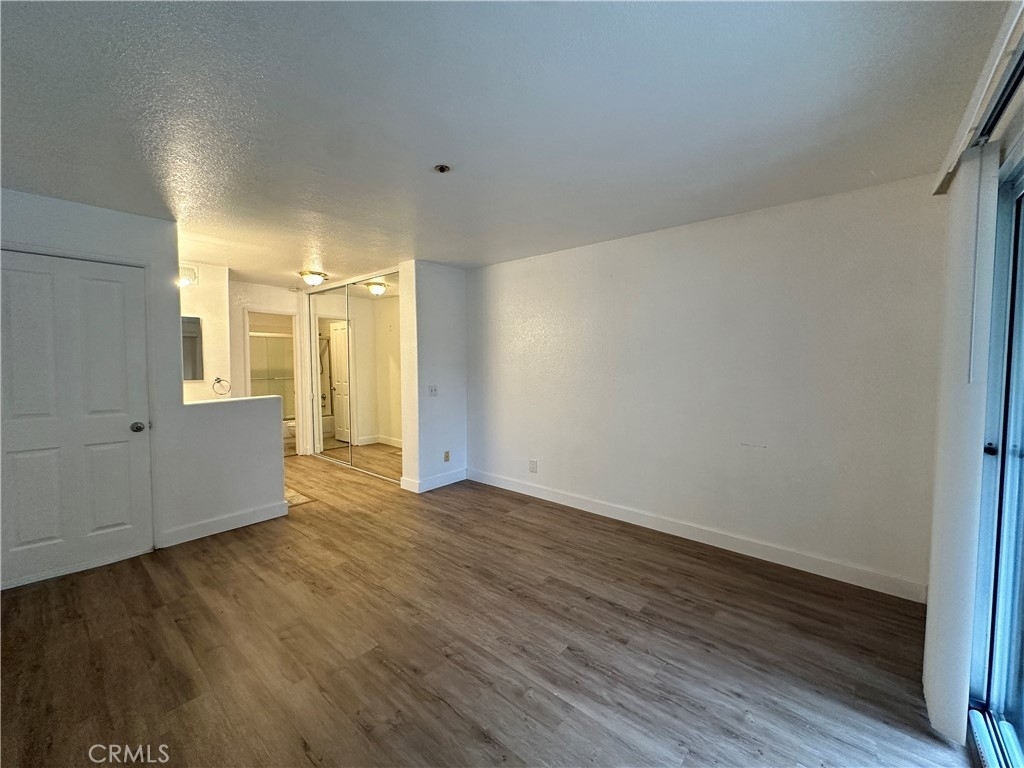 320 Lake Street - Photo 8