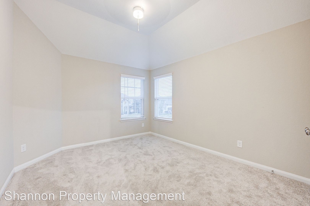 14017 Northline Lake Dr - Photo 17