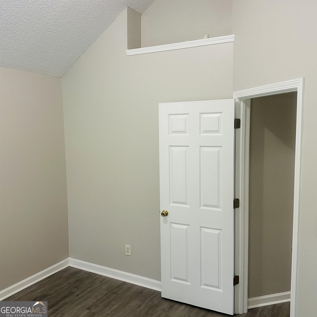 7526 Sugarcreek Drive - Photo 19