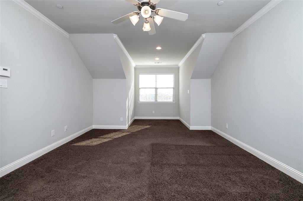 583 W Royal Lane - Photo 21