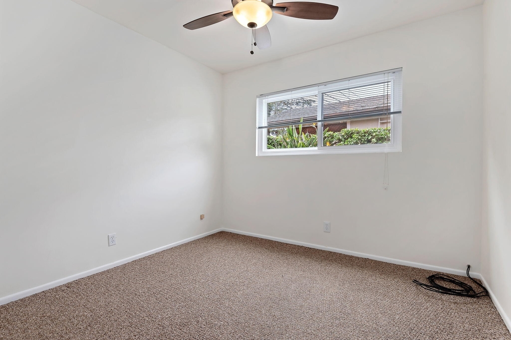 1111 Crestline - Photo 10