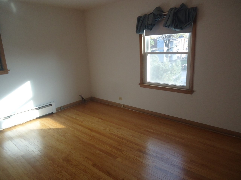 4950 Greenwood Street - Photo 12