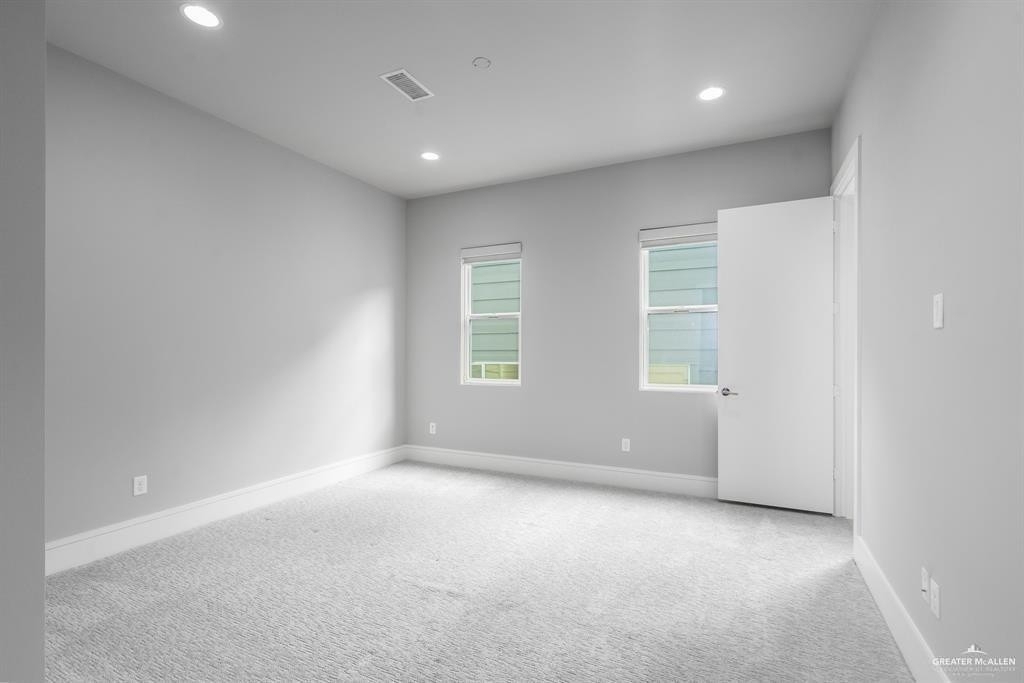 2213 Pease Street - Photo 15