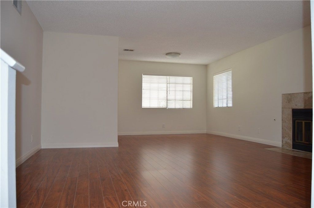 2971 Plaza Del Amo - Photo 2