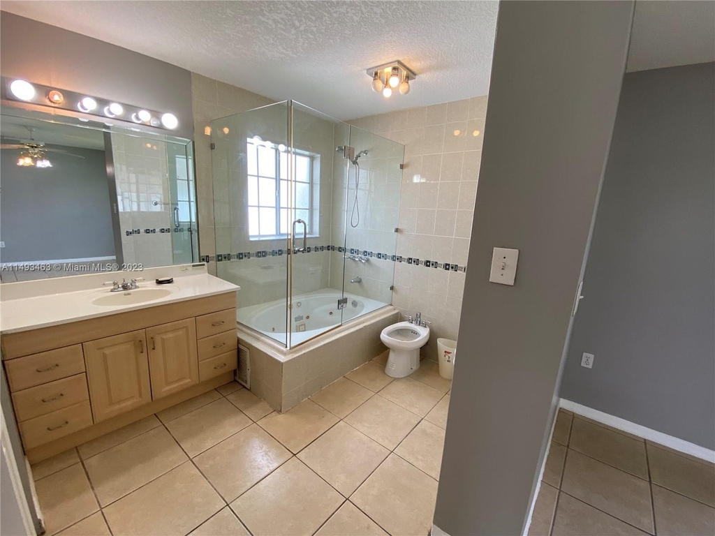 17136 Sw 143rd Pl - Photo 7