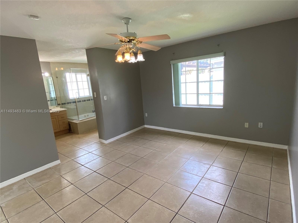 17136 Sw 143rd Pl - Photo 6