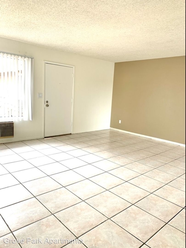 8381 Garden Grove Blvd - Photo 2