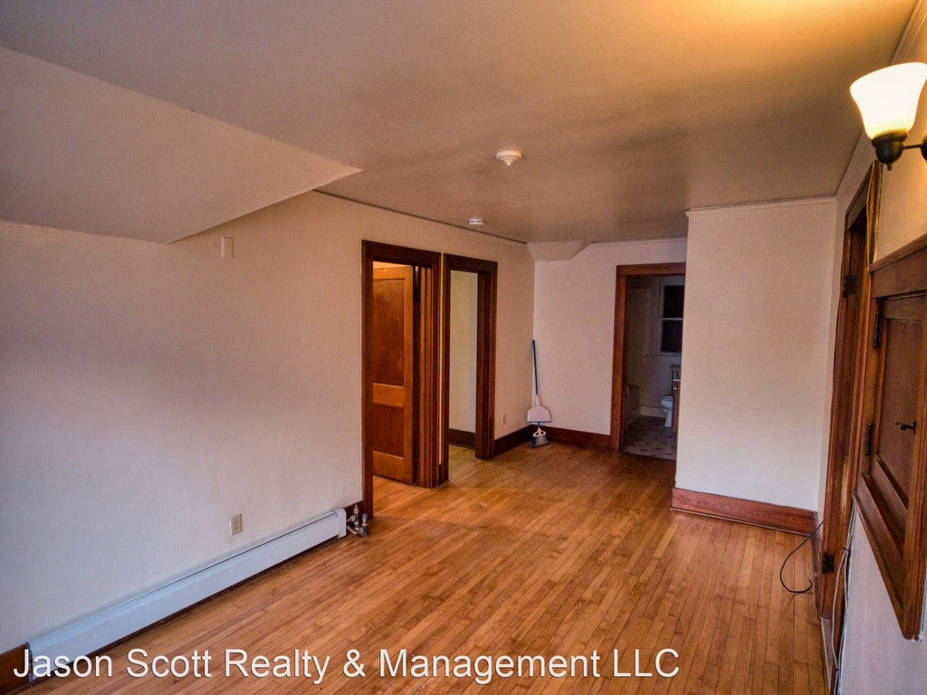 4932 W. Beloit Rd. - Photo 2