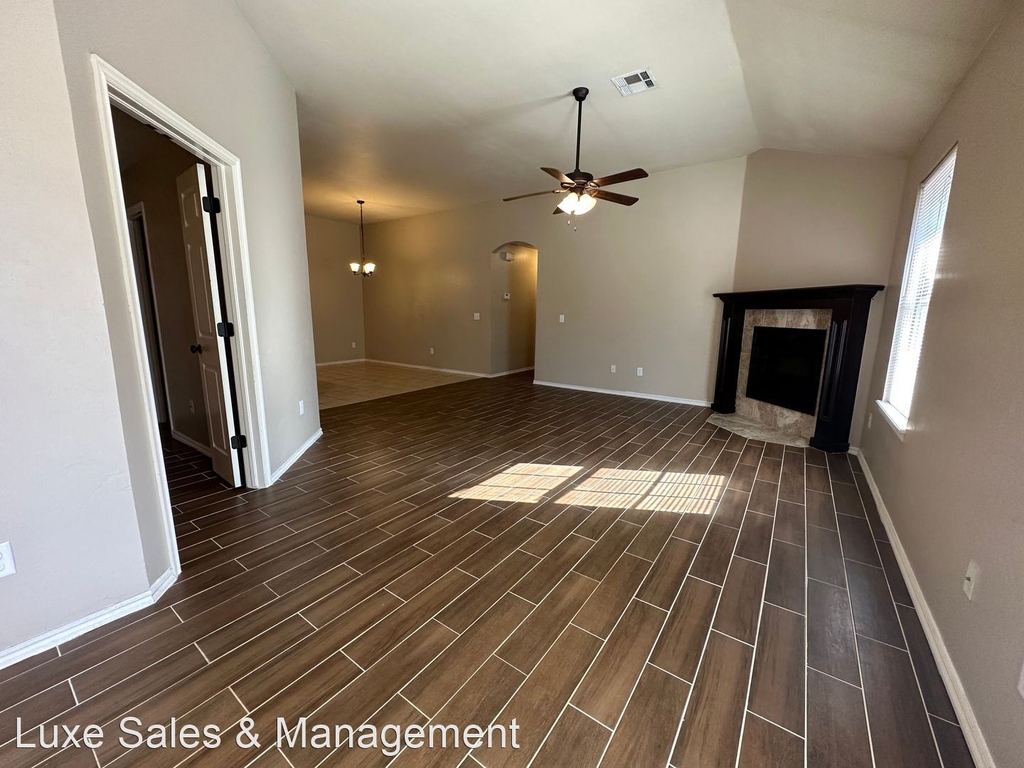 3512 Galatian Way - Photo 2