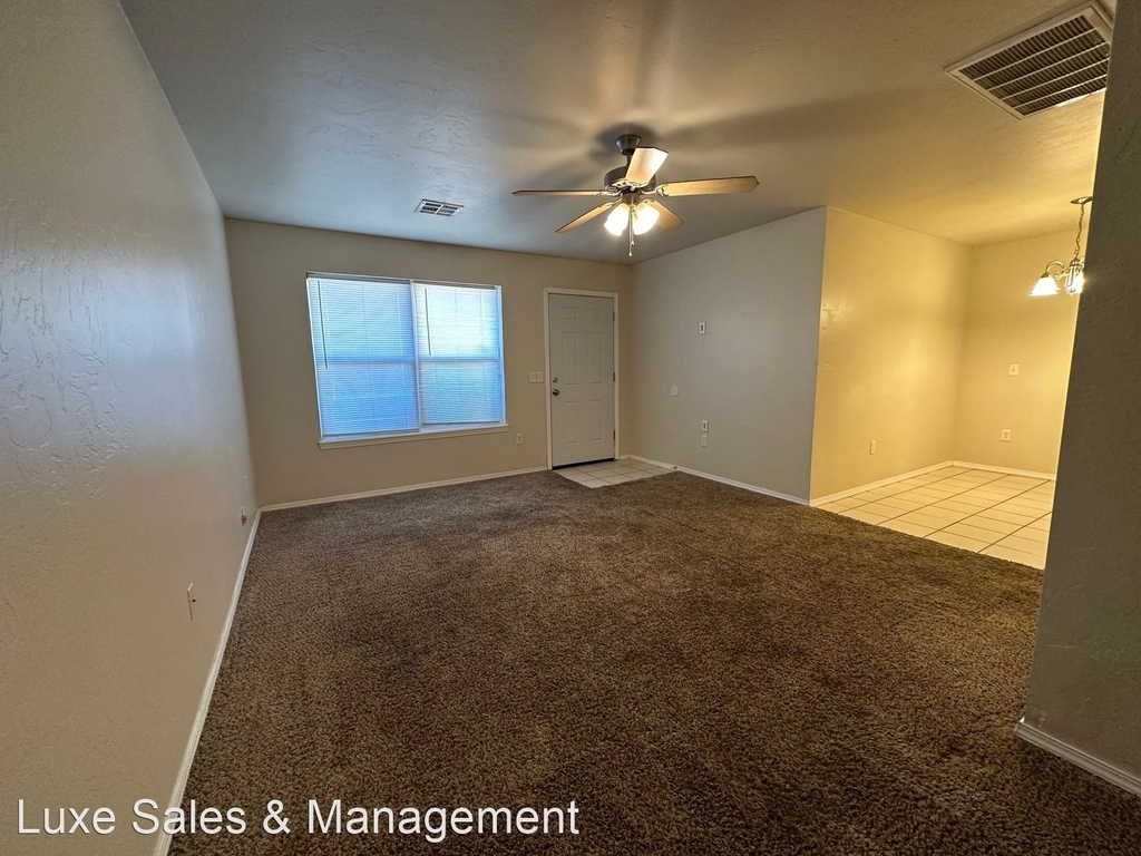 1738 West Palm Place - Photo 3