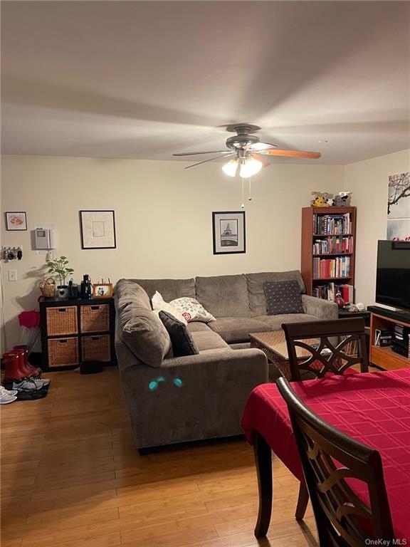 21 Lake Street - Photo 4
