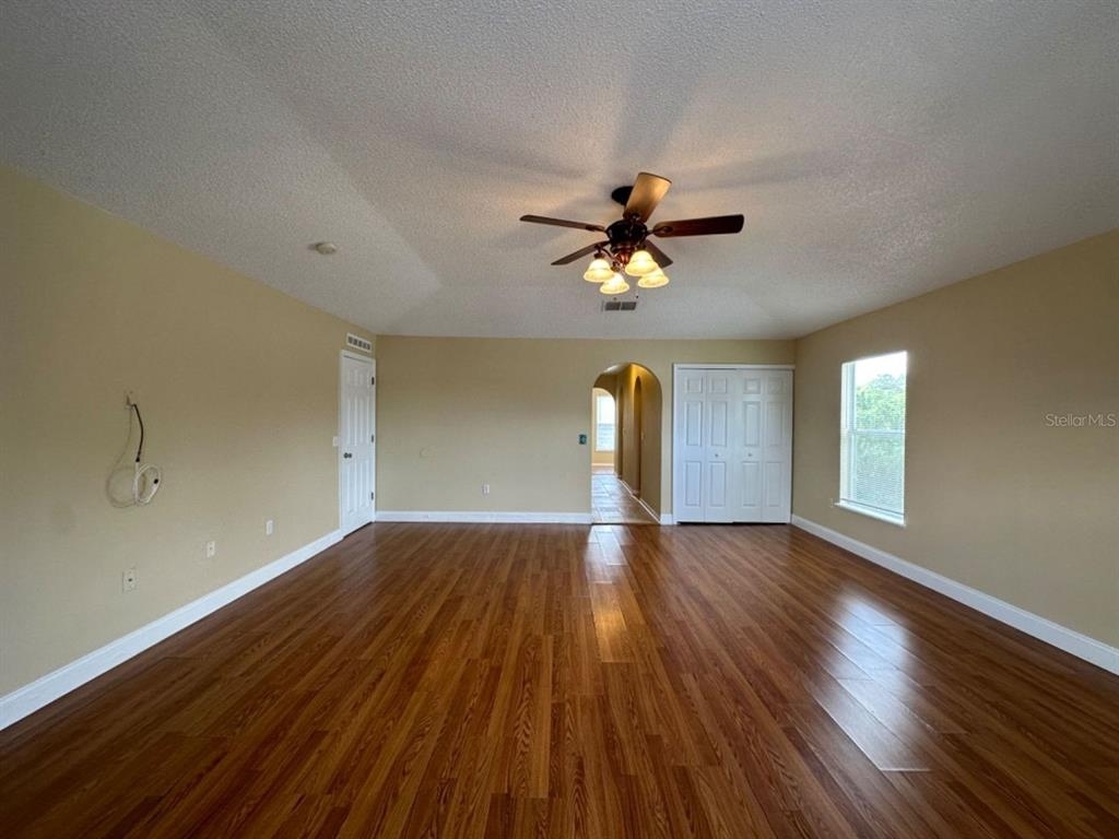 1831 Superior Way - Photo 38