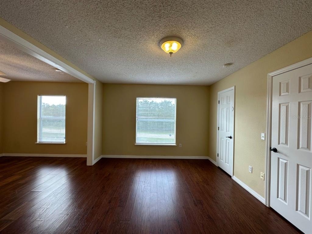 1831 Superior Way - Photo 13