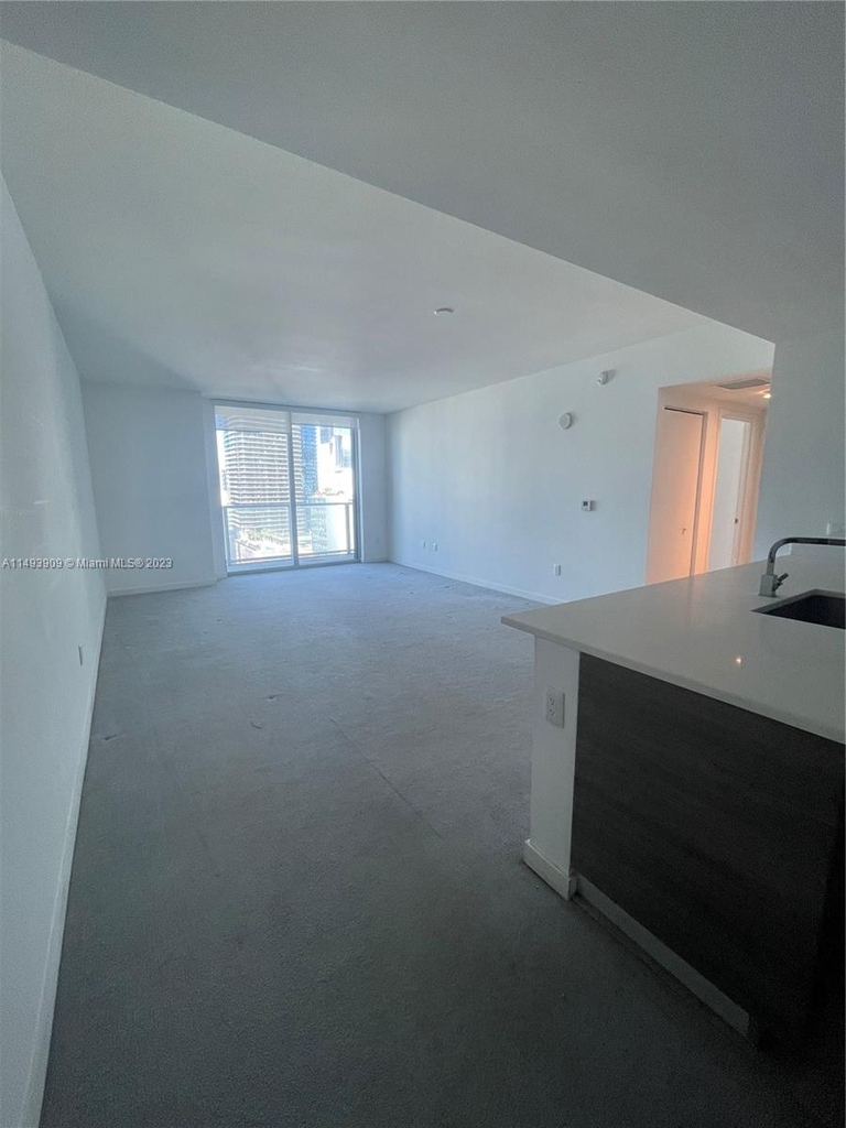 1100 S Miami Ave - Photo 4