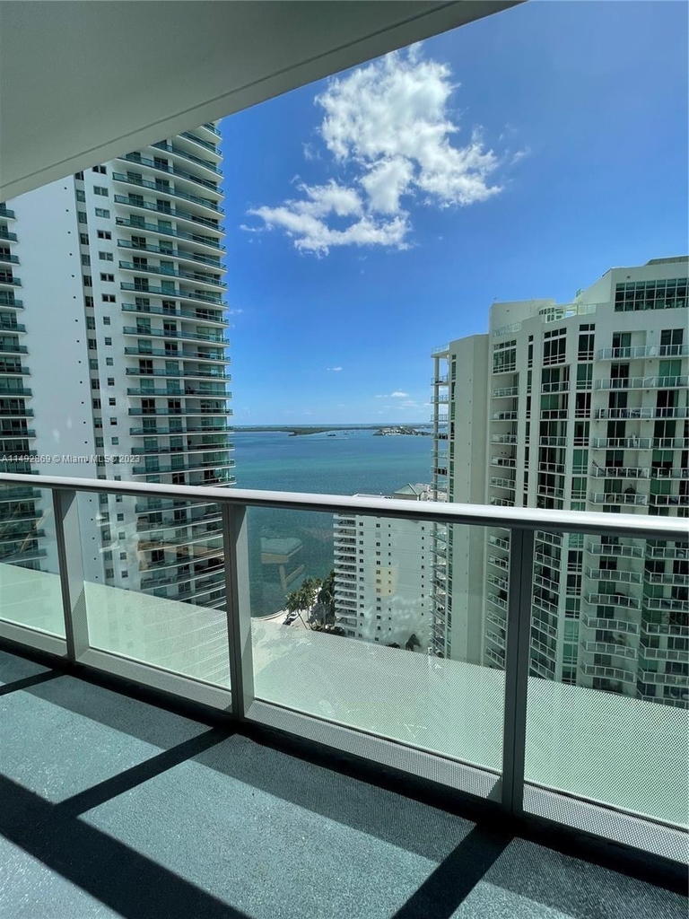 1300 Brickell Bay Dr - Photo 3