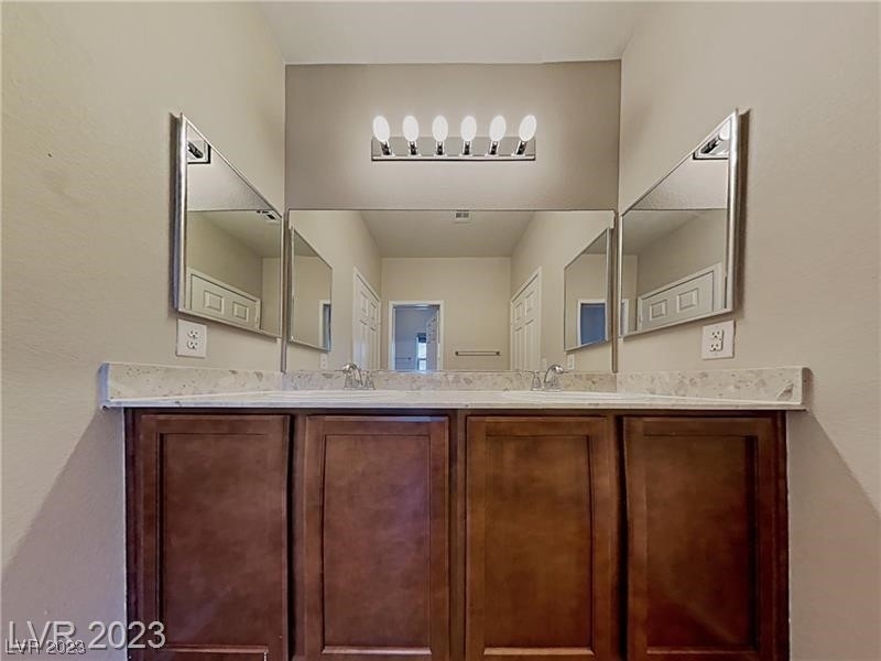 9594 Vega Carpio Avenue - Photo 14