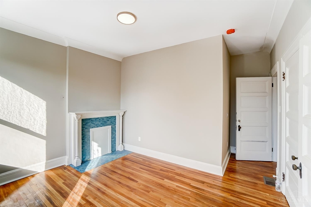 874 Lexington Avenue - Photo 34