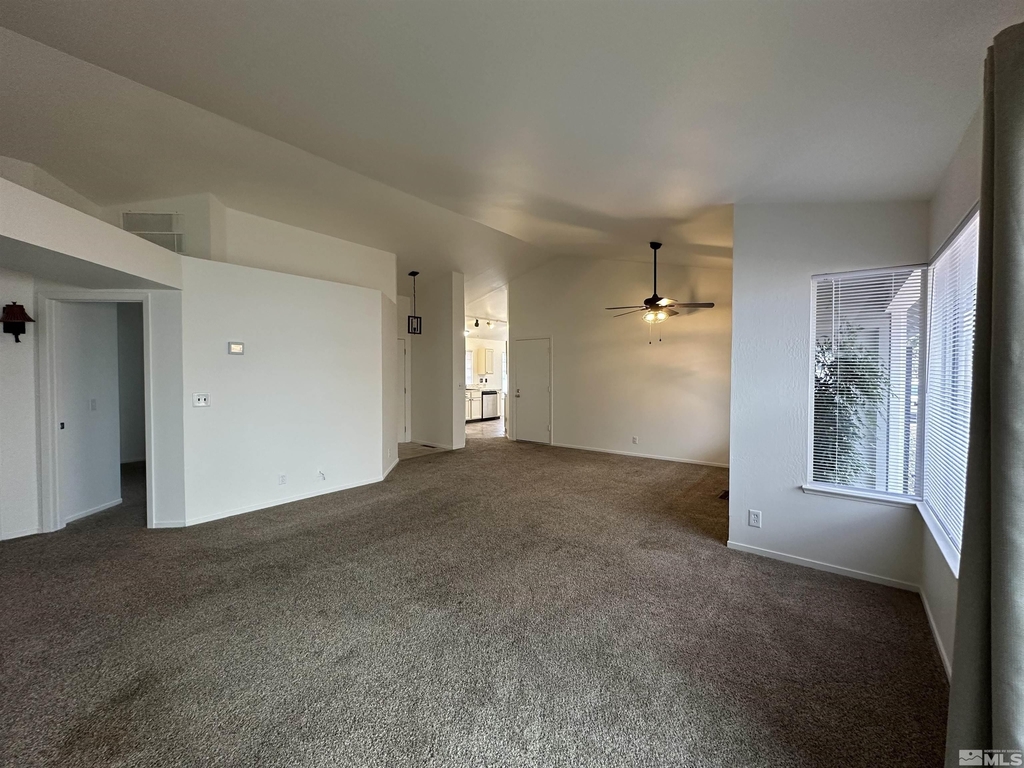 5159 Driftstone Avenue - Photo 2