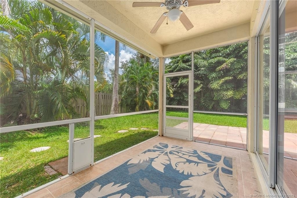 3237 Sw Solitaire Palm Drive - Photo 10