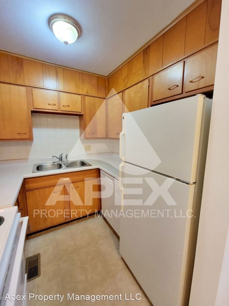 5024 Jacksboro Pike - Photo 6