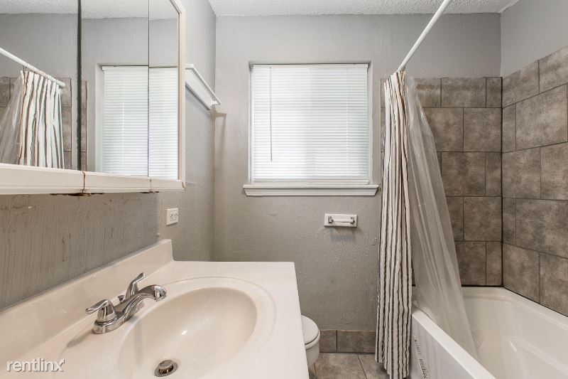 405 Rock Pl - Photo 8