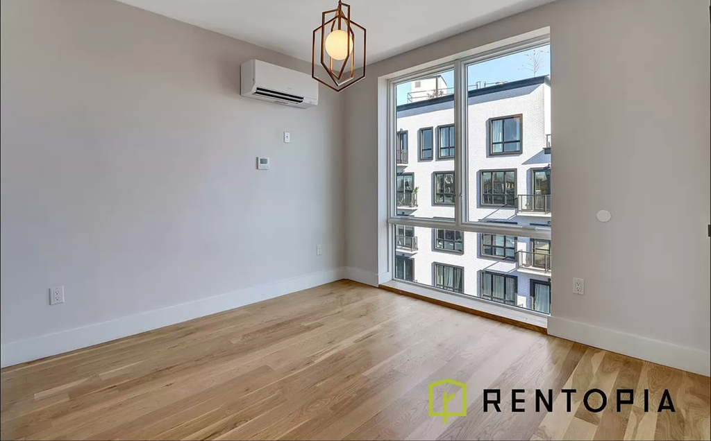 415 Manhattan Avenue - Photo 6