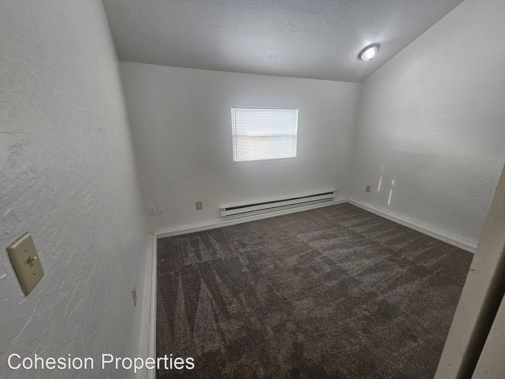 132 Hudson Ave - Photo 23