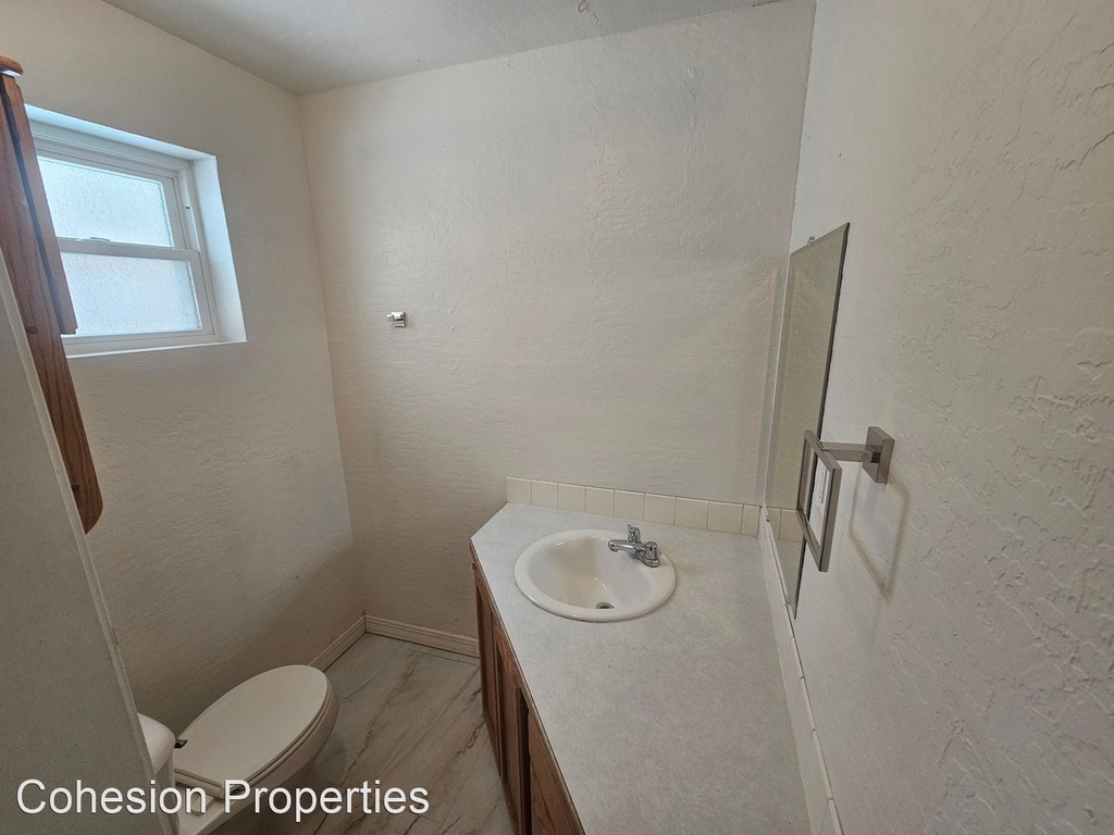 132 Hudson Ave - Photo 26